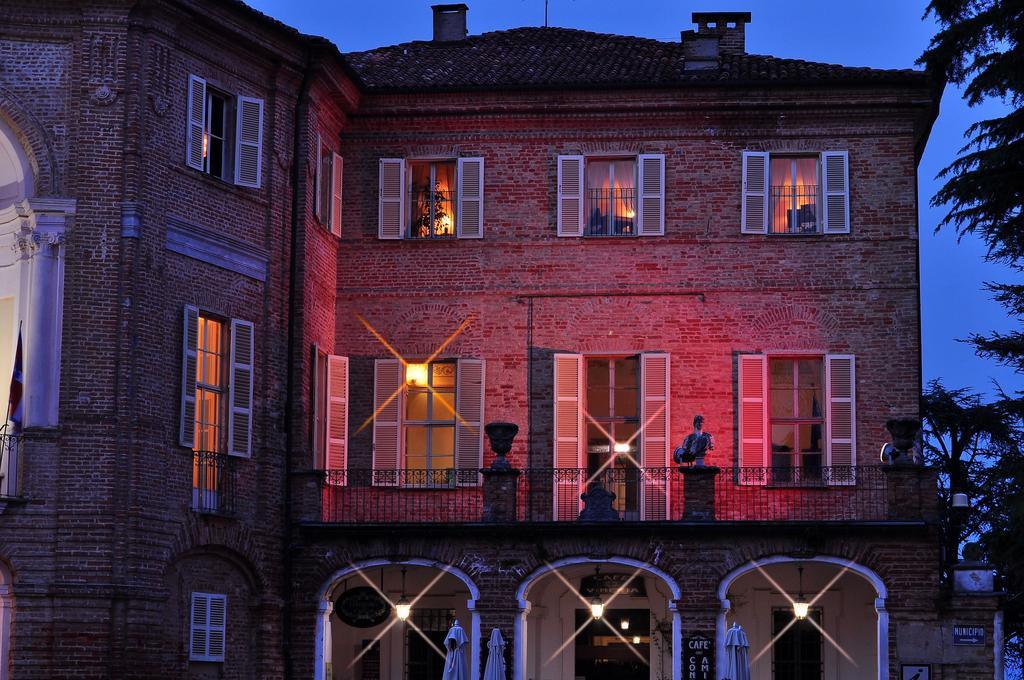 La Foresteria Del Castello - Wellness Hotel In Dimora Storica CastellʼAlfero Exterior foto