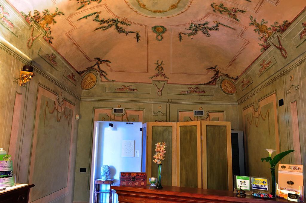 La Foresteria Del Castello - Wellness Hotel In Dimora Storica CastellʼAlfero Exterior foto